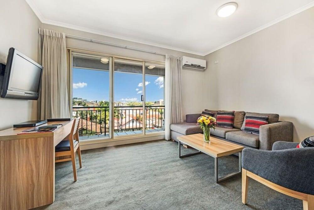 Punt Road Apartment Hotel メルボルン エクステリア 写真