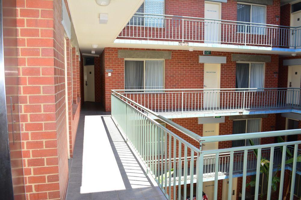 Punt Road Apartment Hotel メルボルン エクステリア 写真