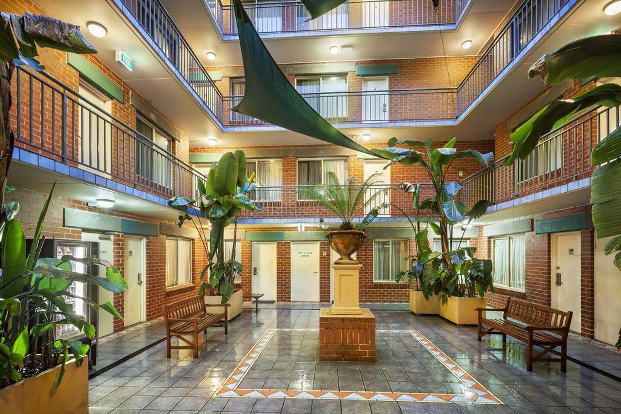 Punt Road Apartment Hotel メルボルン エクステリア 写真