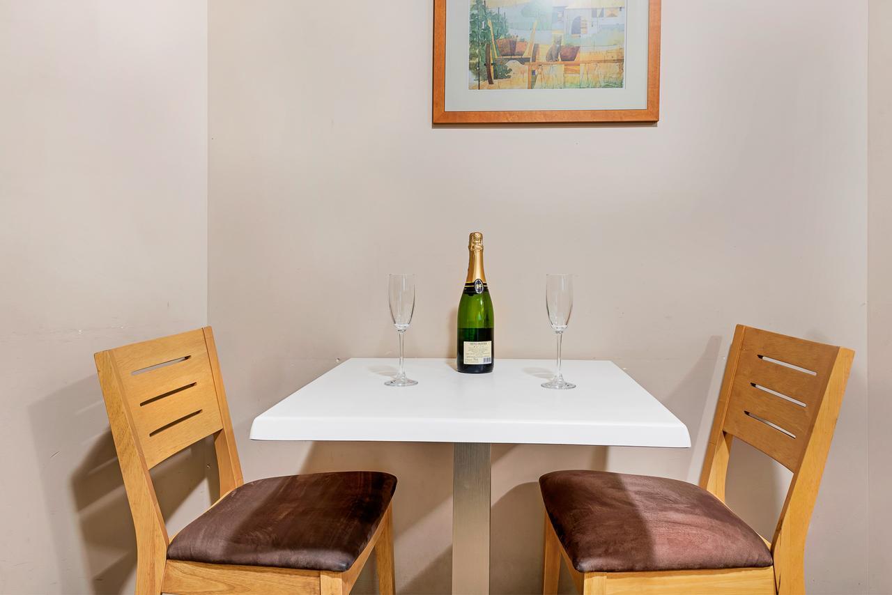 Punt Road Apartment Hotel メルボルン エクステリア 写真
